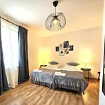 Airport Messe Hotel 3*