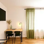 Airport Messe 3* Dusseldorf