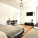 Airport Messe 3* Düsseldorf