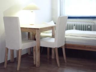 Hotel Airport Messe 3*