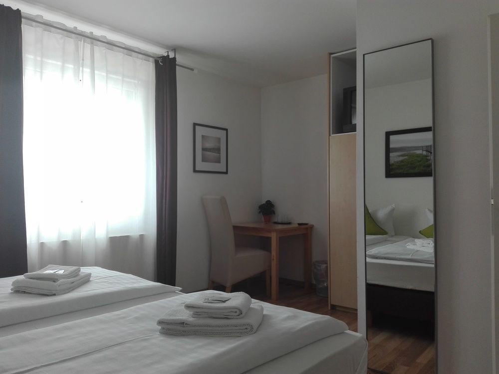 Airport Messe 3* Düsseldorf